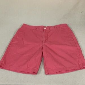 EUC Mens vineyard vines coral colored shorts
